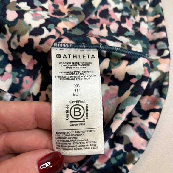 Athleta Salutation Stash Pocket 7/8 Leggings Multi-colored Womens XS - Picture 5 of 11